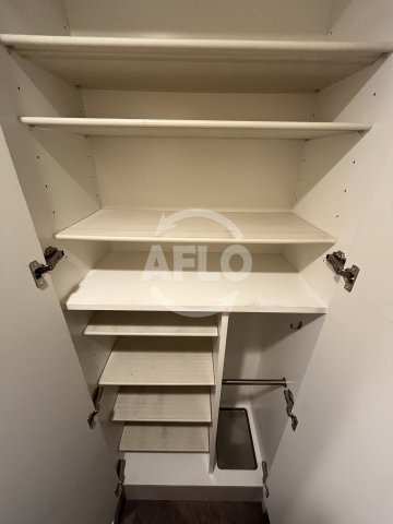 プレサンス塚本グランゲートの収納|プレサンス塚本グランゲート　シューズボックス