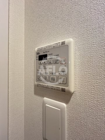 プレサンス塚本グランゲートの洗面所|プレサンス塚本グランゲート　浴室乾燥機