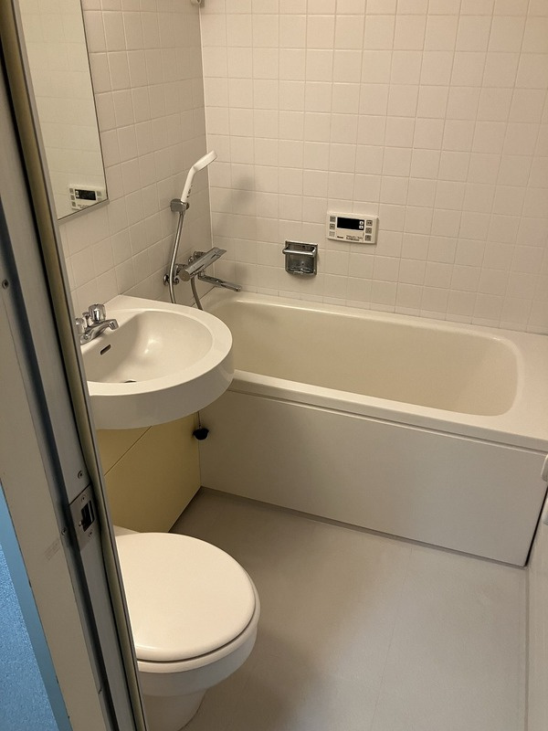 ＰＡＬＥＲＭＯ ＣＯＵＲＴの浴室