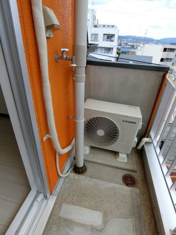 本町8番館の内装