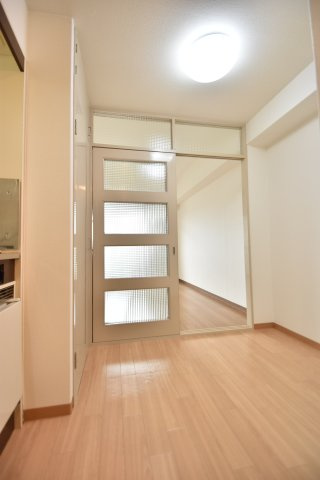 大阪市城東区野江１丁目の賃貸マンションのバルコニー