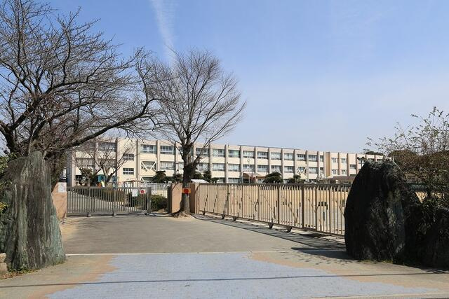 久留米市国分町の新築一戸建の周辺|国分小学校まで560m 