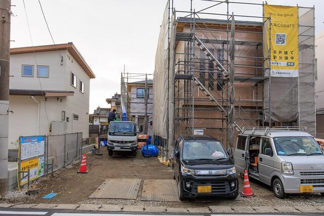 佐賀市大和町大字尼寺の新築一戸建の前面道路含む現地写真| 