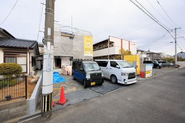 佐賀市八戸溝３丁目の新築一戸建の前面道路含む現地写真| 