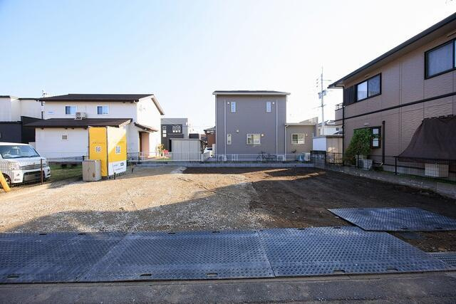 鳥栖市宿町の新築一戸建の駐車場| 