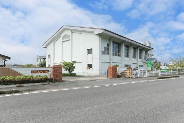 佐賀市大和町大字久池井の新築一戸建の外観|春日北小学校まで880m 