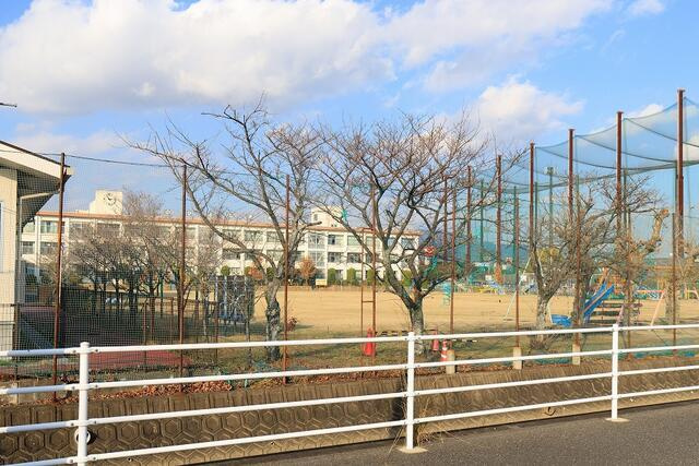 神埼郡吉野ヶ里町豆田の新築一戸建のその他|三田川小学校まで560m 