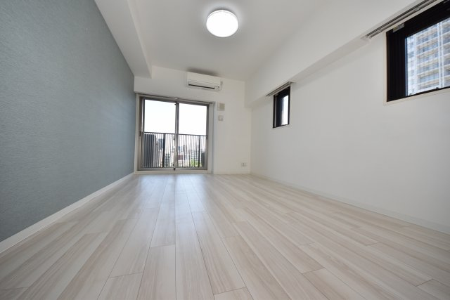 コンフォリア京町堀の居間・リビング