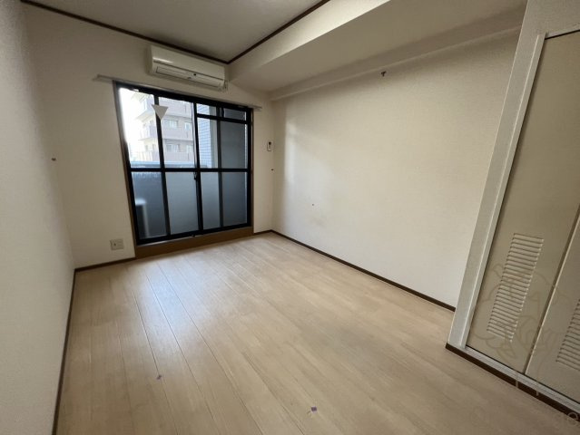 HOPECITY天神橋の居間・リビング