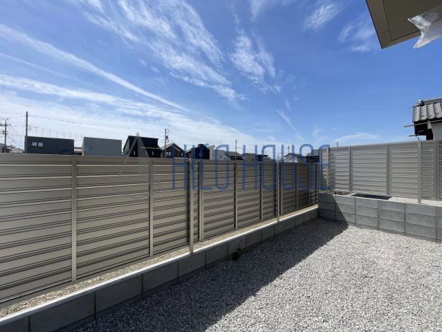 メゾン シャンテ ウワドの地図