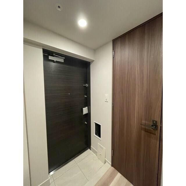 ドゥーエ府中Ⅰの玄関