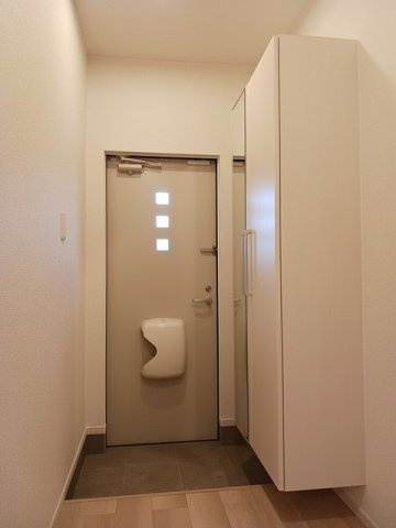 ライトヒルズレジデンスＢの玄関