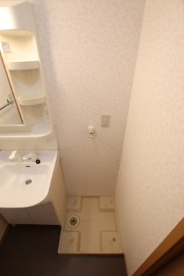 【設備】 | ヴィラナカヤマ | 室内洗濯機置場