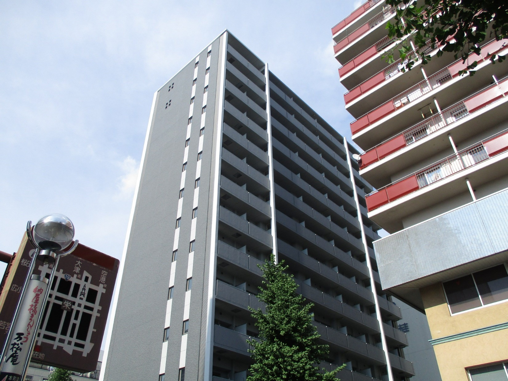 セレニティー大須の外観