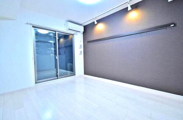 セレニティー大須の寝室