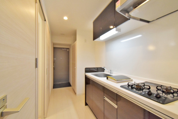 セレニティー名駅のキッチン