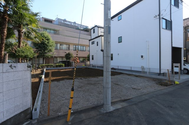 【FIT】東大和市南街２期の外観|21帖LDKと並列2台駐車可の家♪