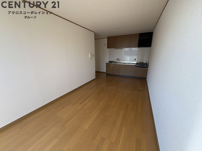 壁付けキッチンでスペースを有効活用できます！