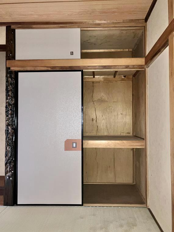 上水南町戸建の収納