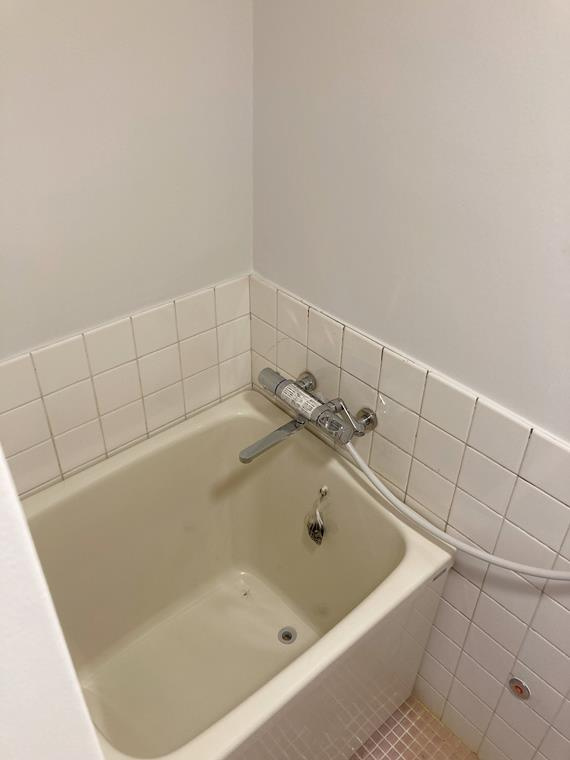 中野ローヤルコーポの浴室