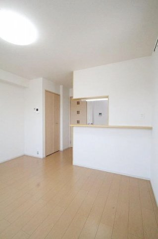 プリシラの居間・リビング