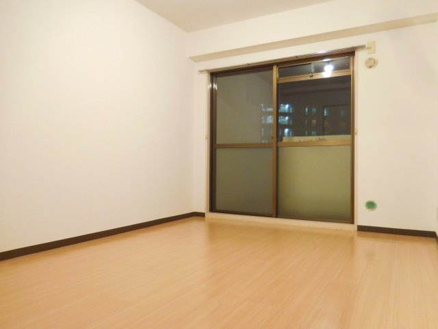 大川マンションの居間・リビング