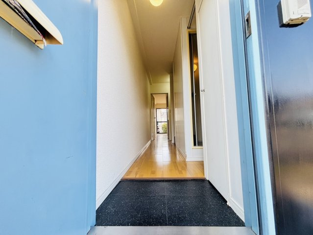 筑紫野市針摺東２丁目のアパートの玄関|別号数タイプ