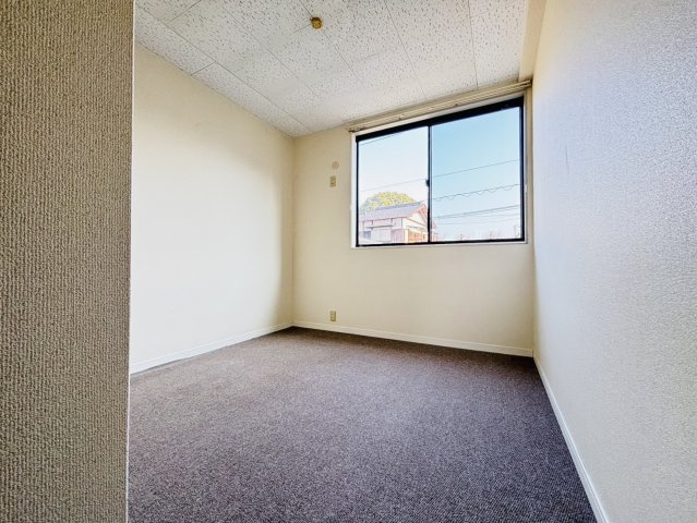 筑紫野市針摺東２丁目のアパートの寝室|別号数タイプ