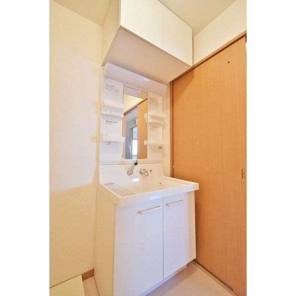 ラフォーレ東山の洗面所