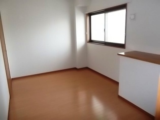 ラフォーレ東山の寝室