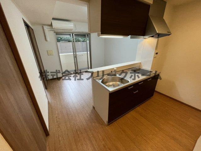 小金井市中町２丁目の賃貸マンションの居間・リビング