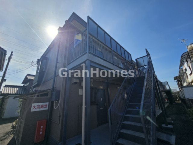 サンプレタ貴崎の外観