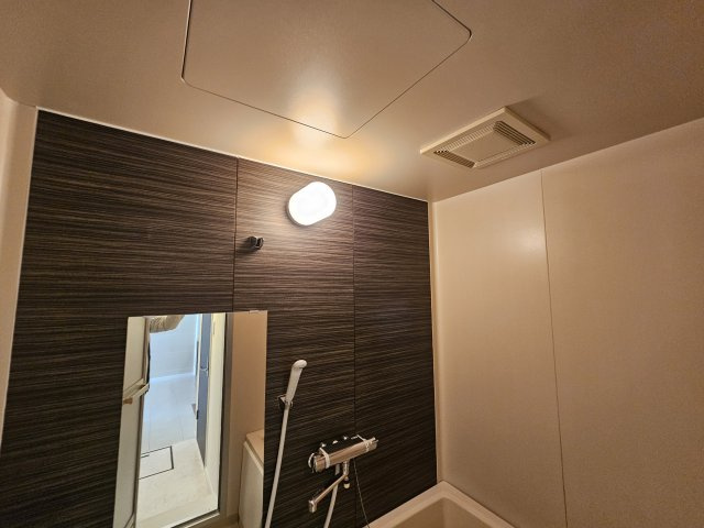 サンプレタ貴崎の浴室