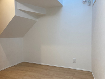 【洋室】 | メゾンファーストスター