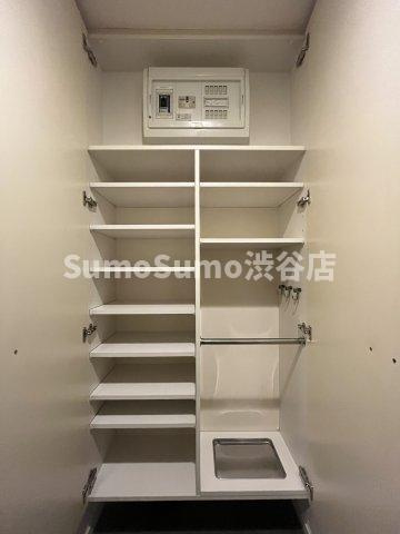 プライムアーバン目黒学芸大学の収納