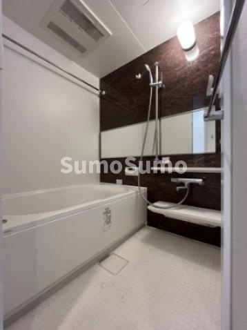 ラ・メゾンヴェール上町の浴室