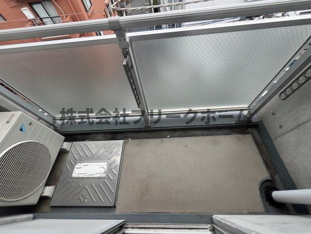 小金井市緑町５丁目の賃貸マンションのバルコニー
