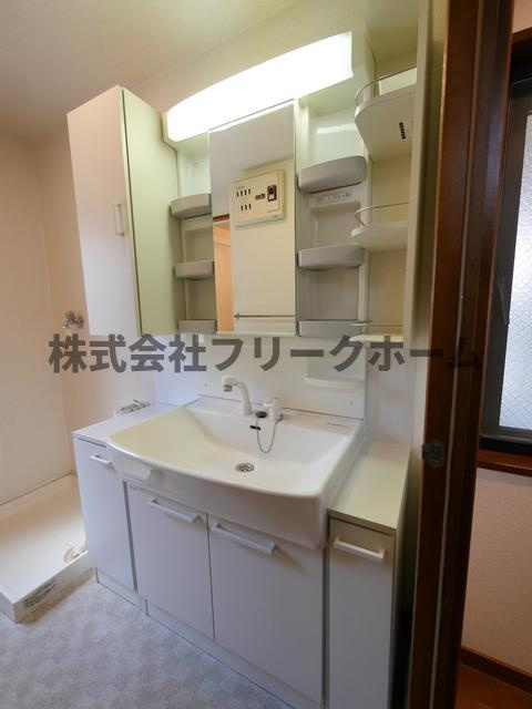 グリーンヒルズの洗面所