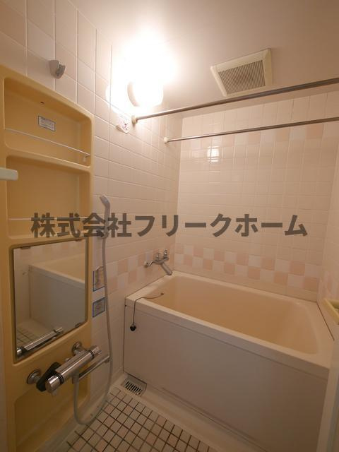 グリーンヒルズの浴室