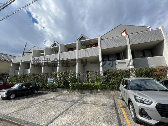 武蔵野市吉祥寺東町３丁目の賃貸マンションの外観