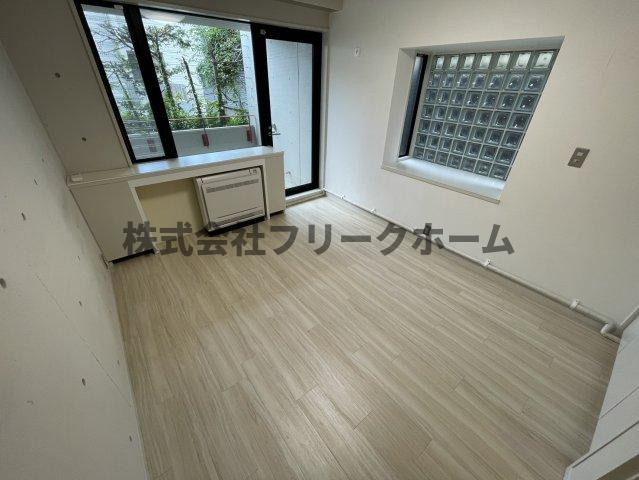 武蔵野市吉祥寺東町３丁目の賃貸マンションの居間・リビング|※別号室参考写真になります。