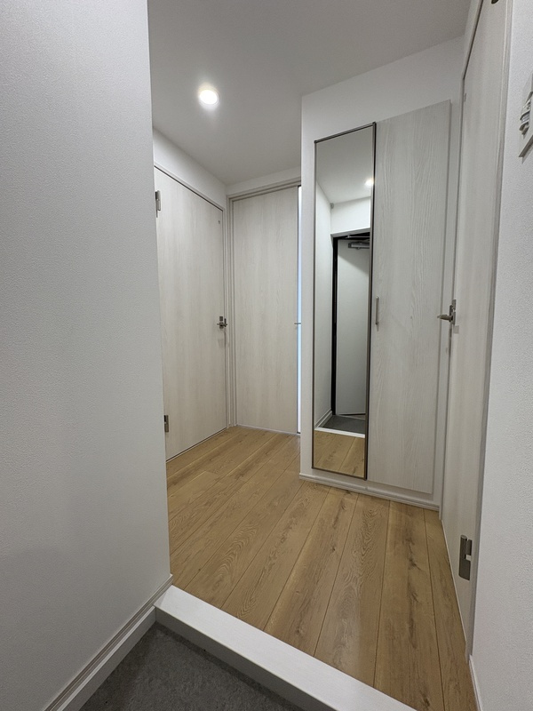 Alivis篠崎の玄関