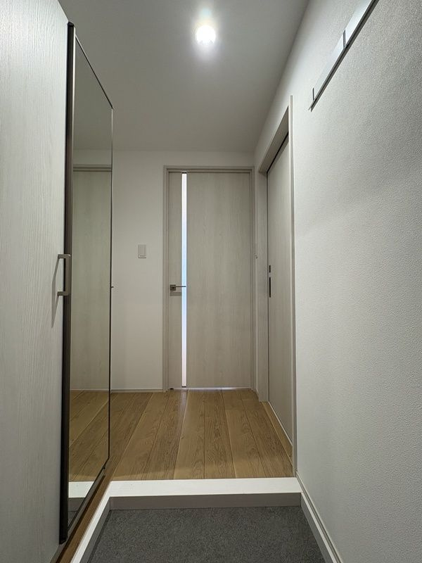 Alivis篠崎の玄関