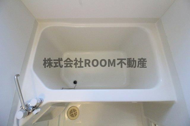 グリーンコーポ南横市の浴室|お風呂で日々の疲れを落としましょう