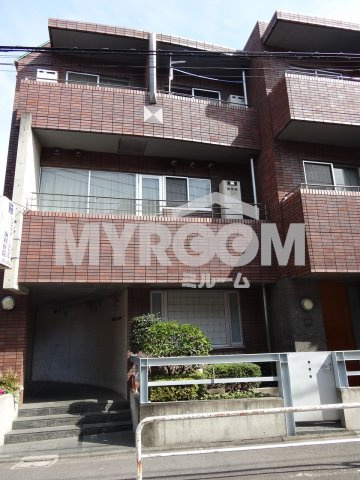 ピエタテールのエントランス