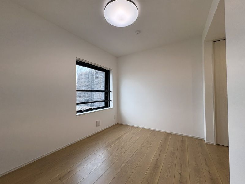 Alivis篠崎の洋室