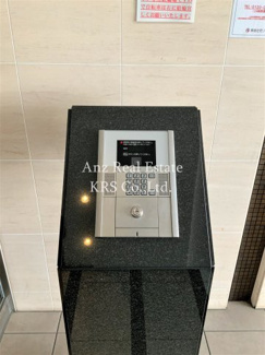 【セキュリティ】 | アネスト北堀江 | エントランスにあるオートロック！ご入居者様の安全を守ります♪