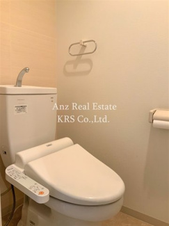 【トイレ】 | アネスト北堀江 | 冬場での使用や清潔好きの方にうれしい温水洗浄便座♪