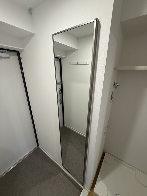 Alivis篠崎の玄関