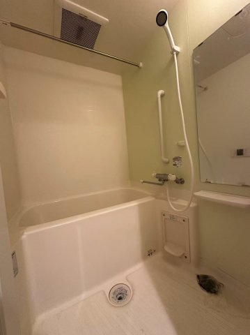 アトラスアルファーノ箱崎の浴室